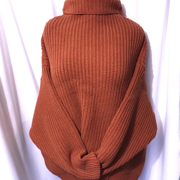 Free People sweater - Picture 8 of 8